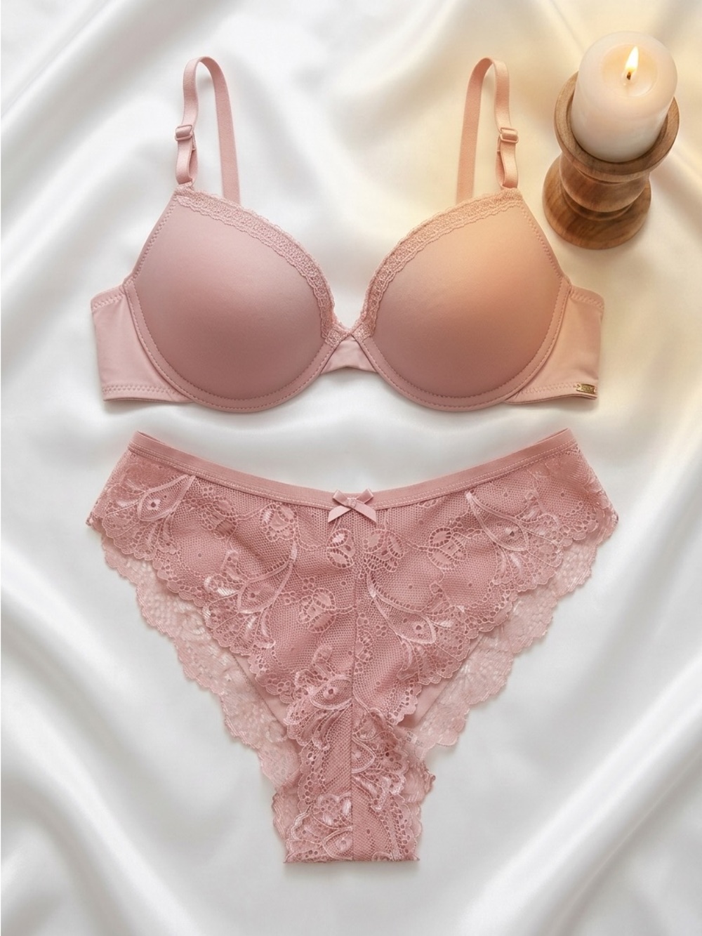 NEVER WORN!!! NWOT! Women's Lace Trim Light Pink Bra & Bikini Set